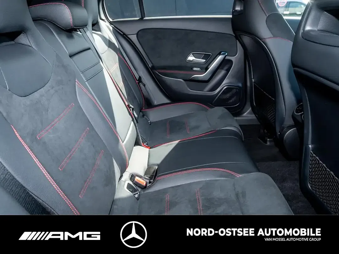 Mercedes-Benz A 200 - Thumbnail 11