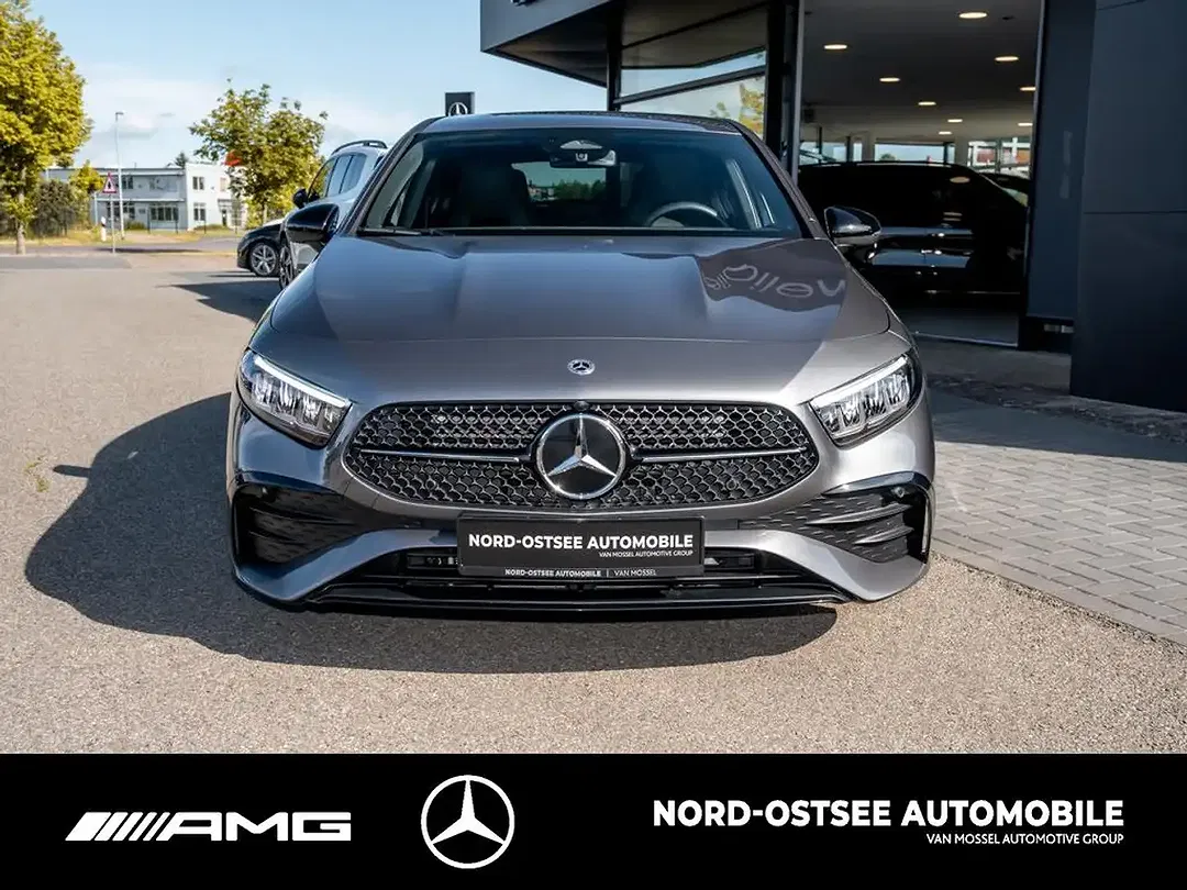 Mercedes-Benz A 200 - Thumbnail 2