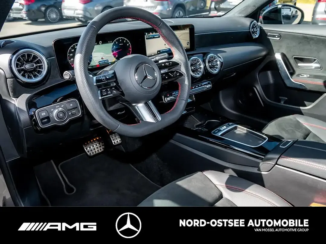 Mercedes-Benz A 200 - Thumbnail 7
