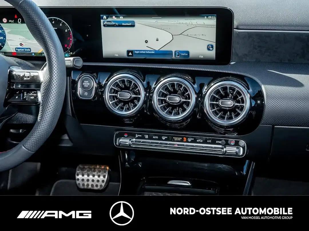 Mercedes-Benz A 200 - Thumbnail 9