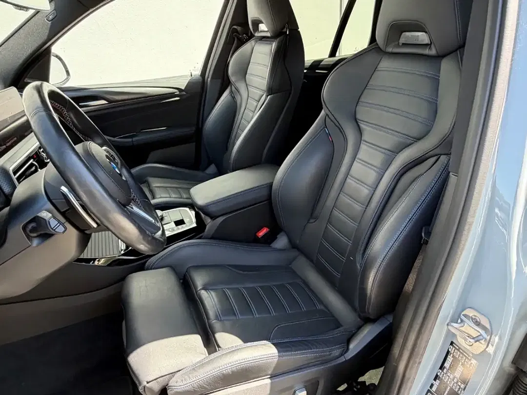 BMW X3 - Thumbnail 6