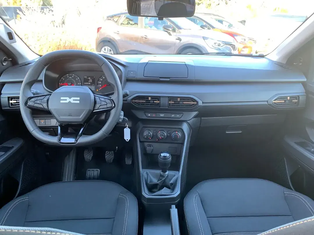 Dacia Sandero - Thumbnail 14