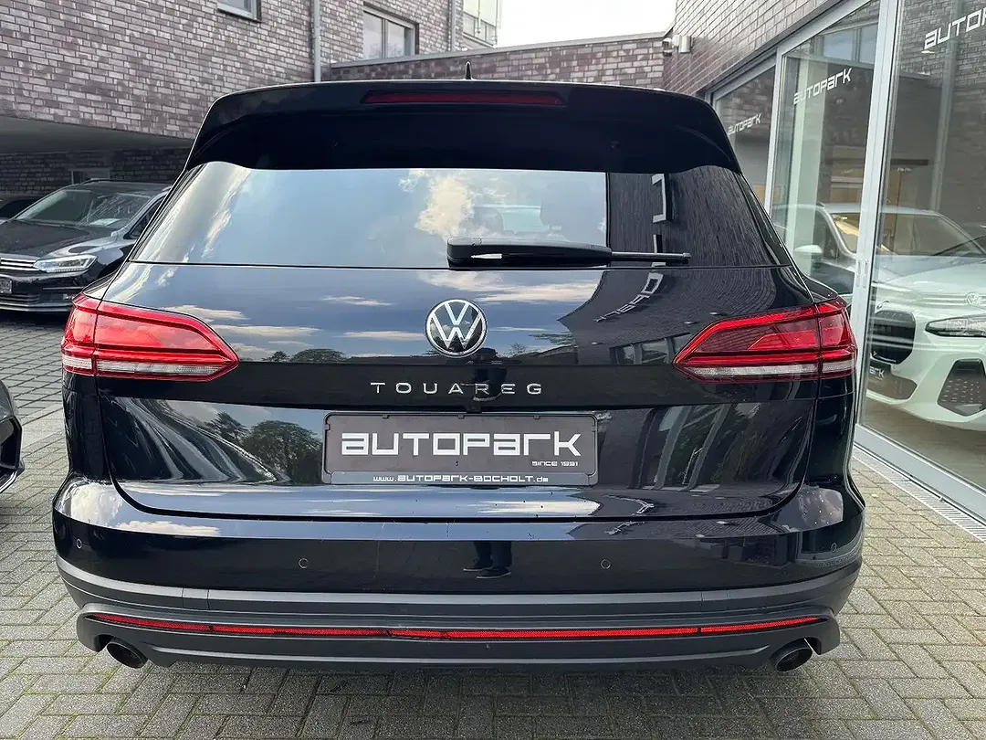 Volkswagen Touareg - Thumbnail 6