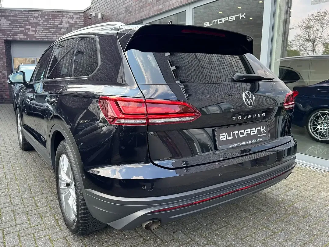 Volkswagen Touareg - Thumbnail 7