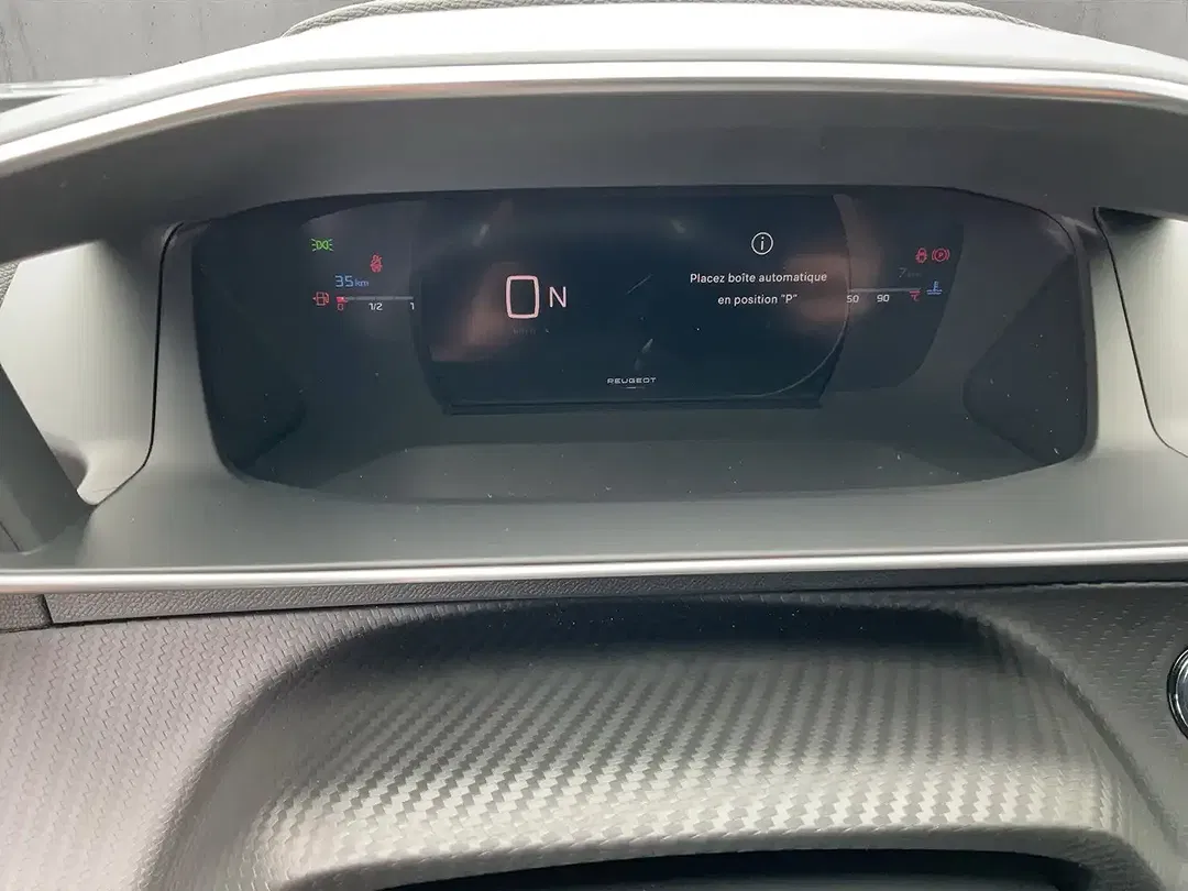 Peugeot 2008 - Thumbnail 10