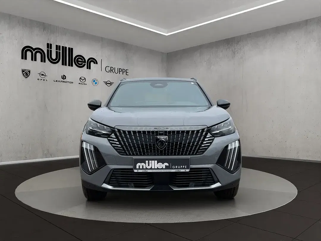 Peugeot 2008 - Thumbnail 3