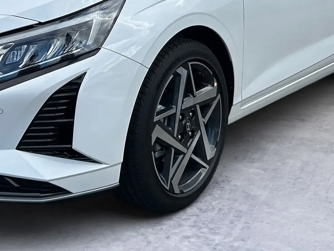 Hyundai i20 - Thumbnail 6