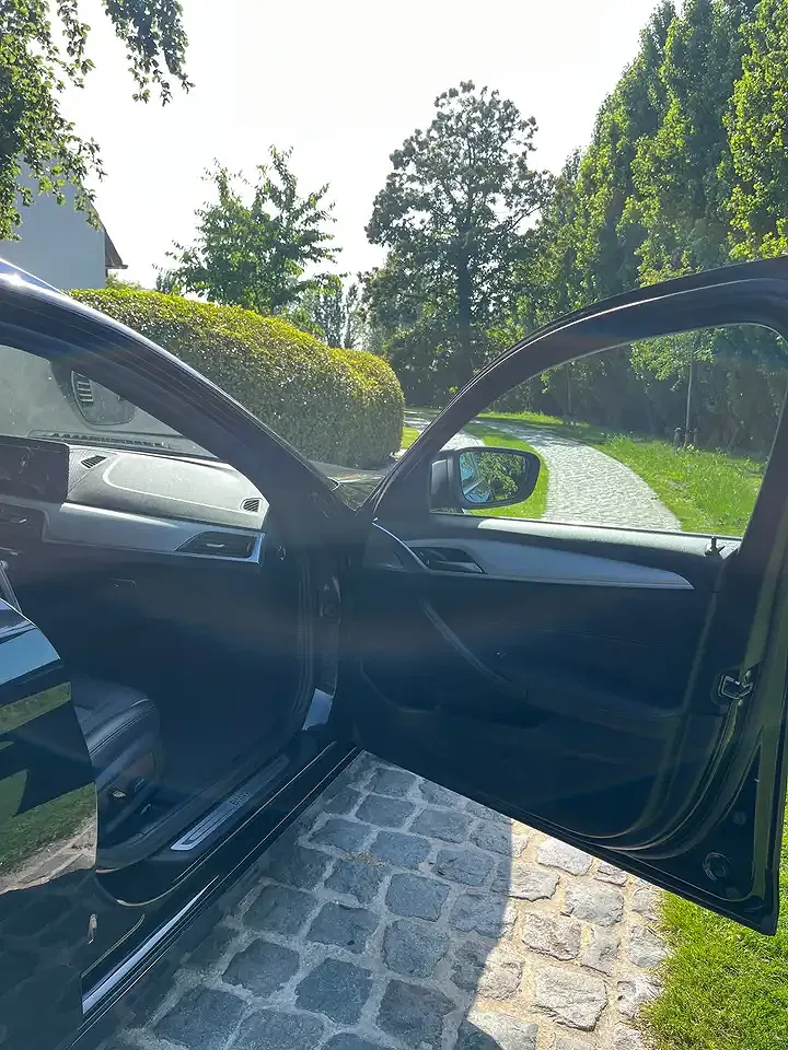 BMW 520 - Thumbnail 11