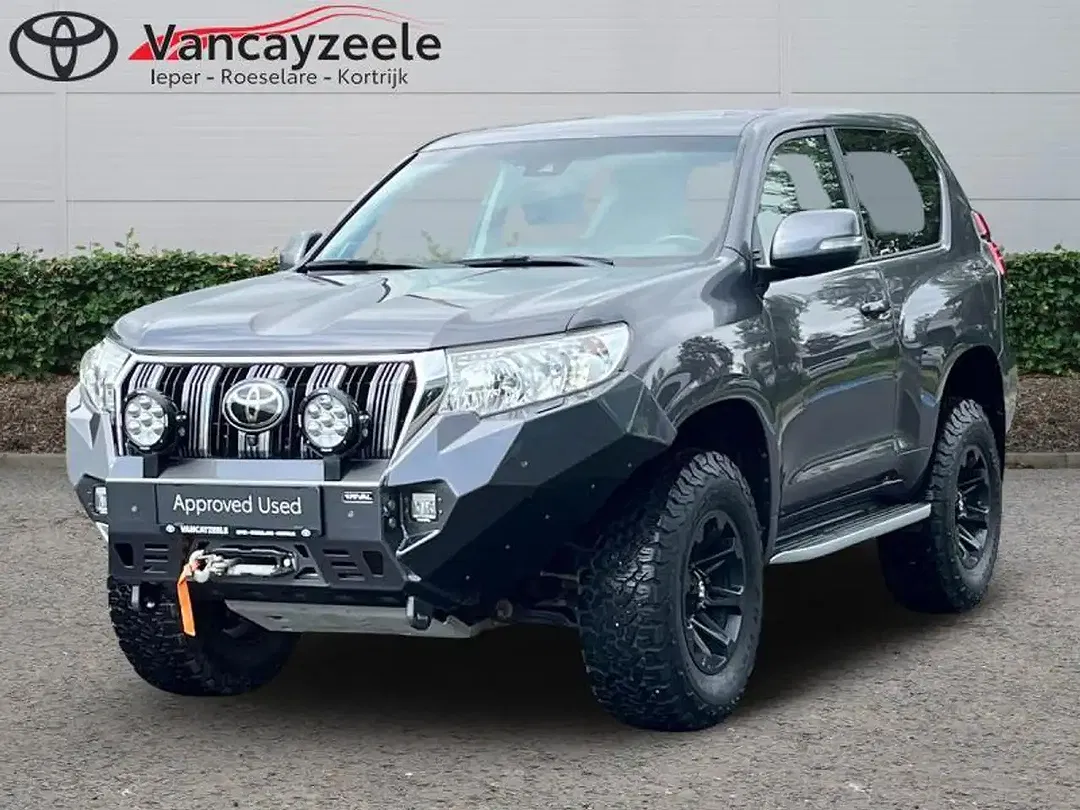 Toyota Land Cruiser Style