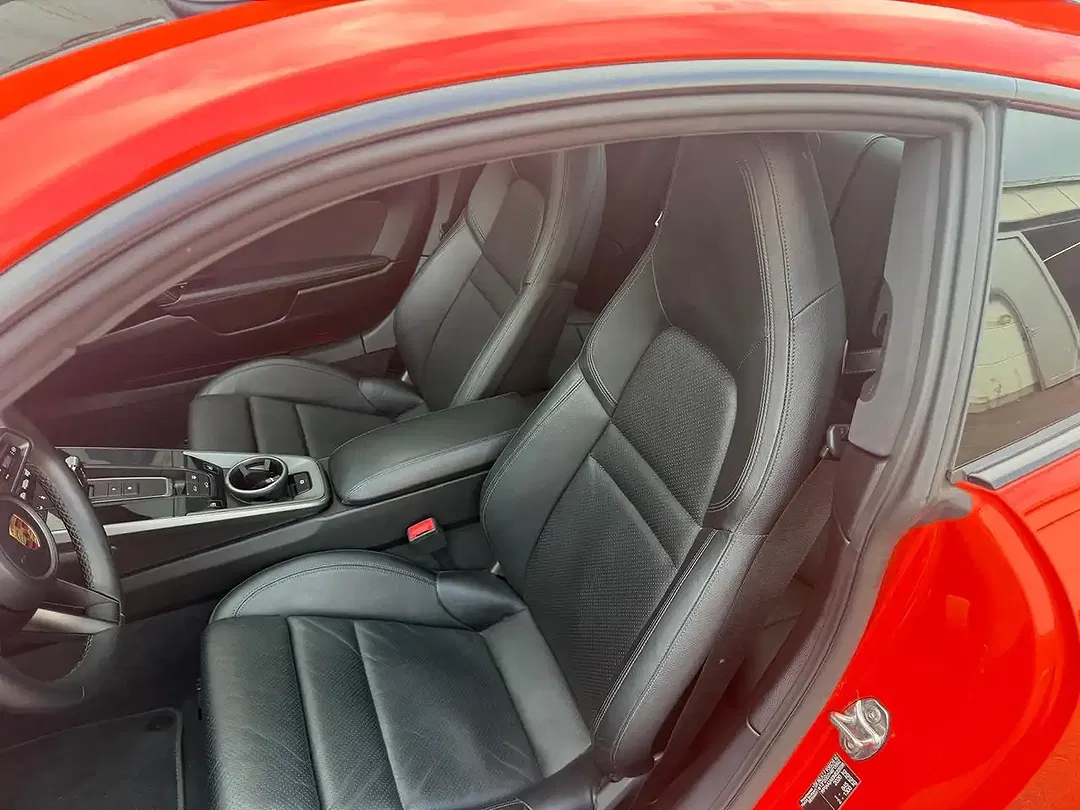 Porsche 992 - Thumbnail 13