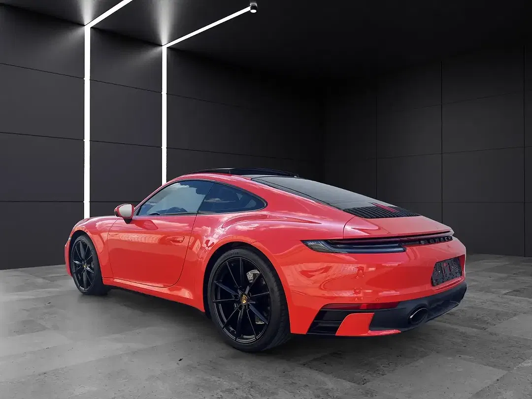 Porsche 992 - Thumbnail 19