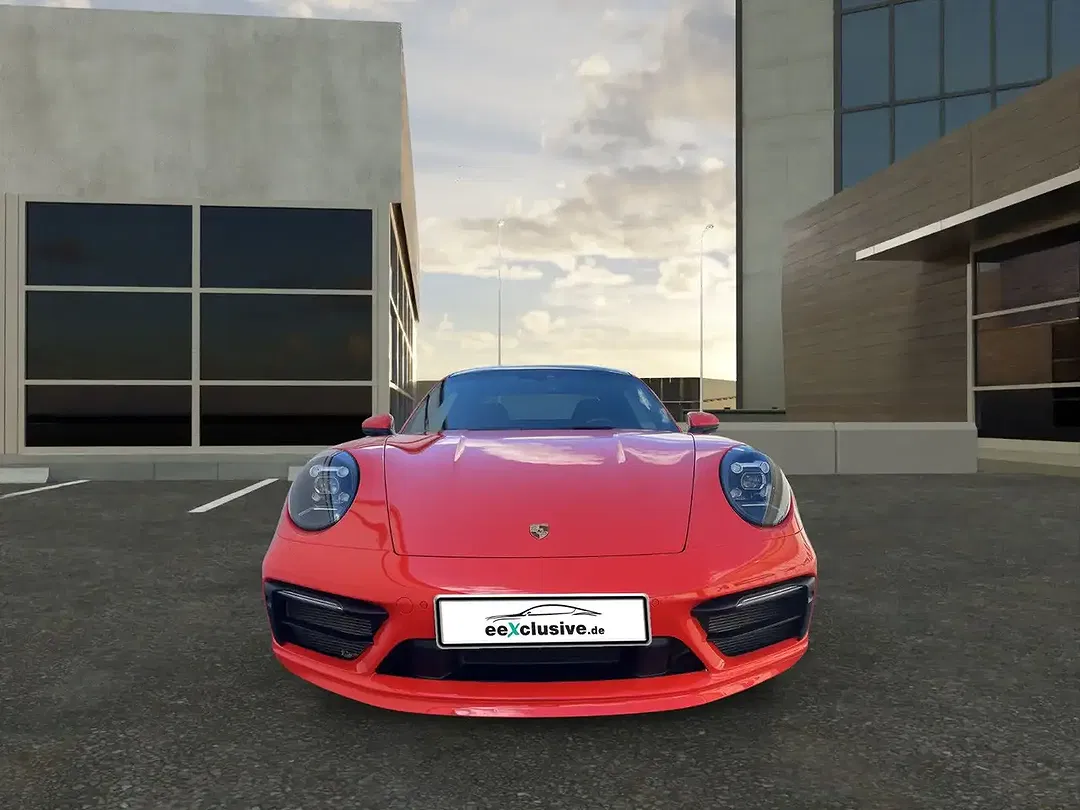 Porsche 992 - Thumbnail 4
