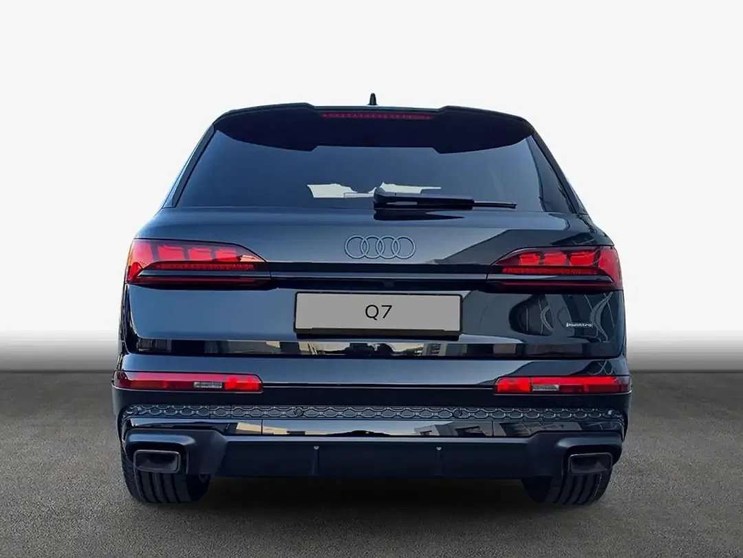 Audi Q7 - Thumbnail 6