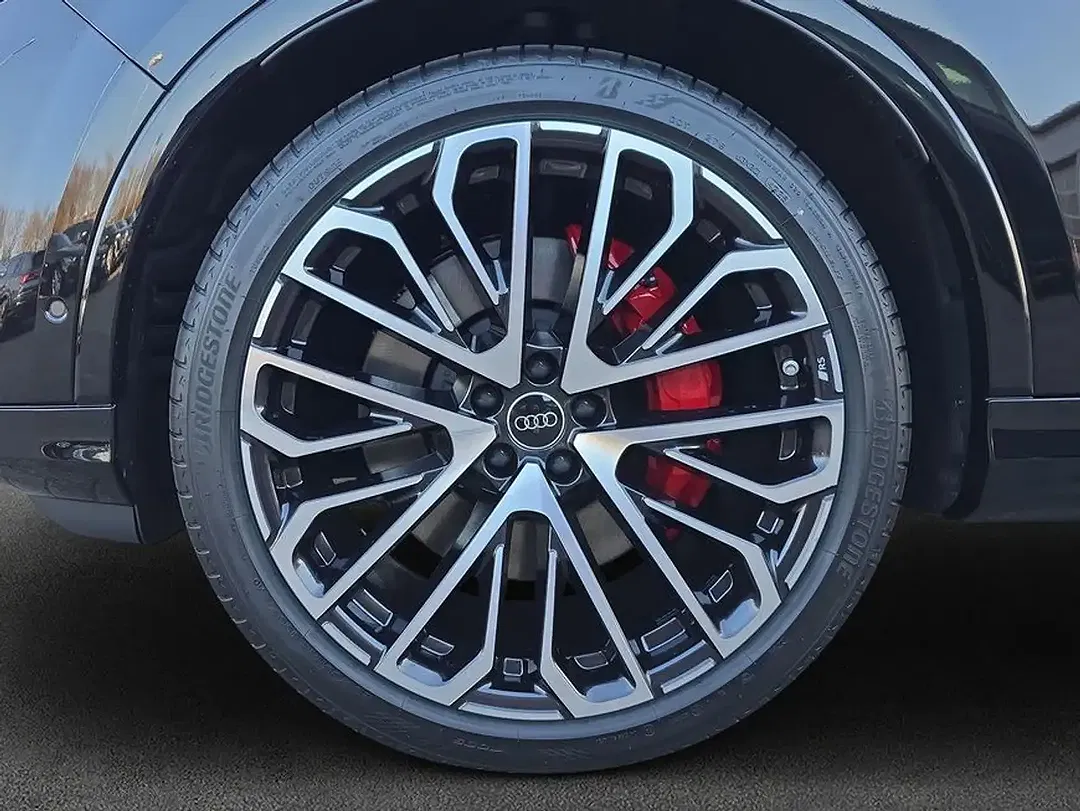 Audi Q7 - Thumbnail 8