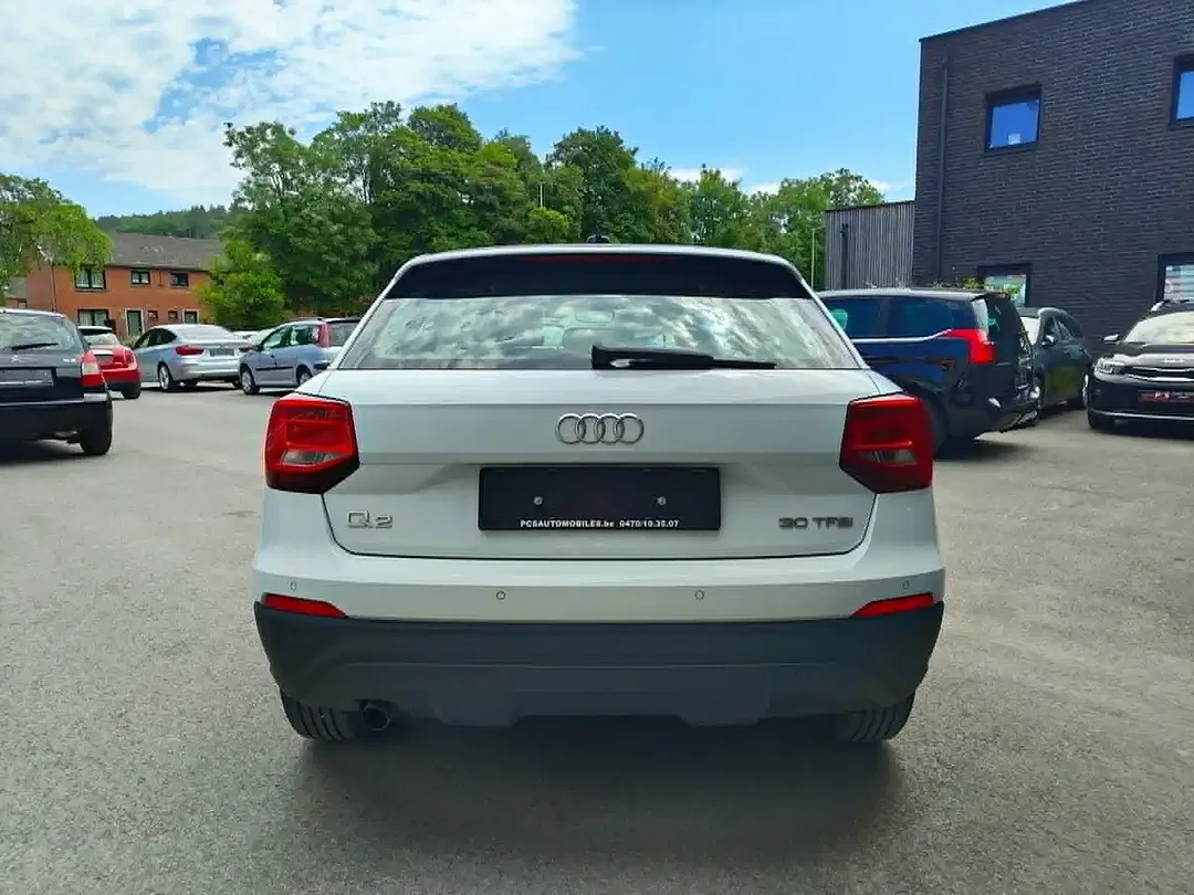 Audi Q2 - Thumbnail 6