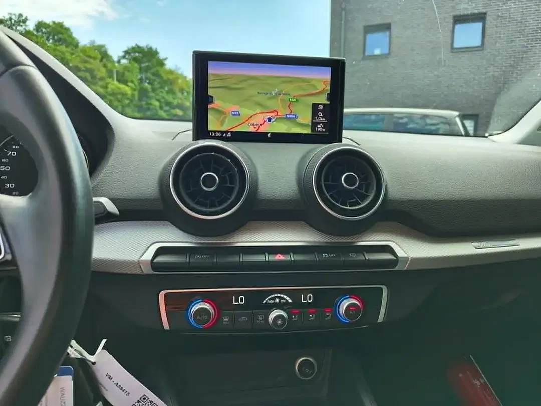 Audi Q2 - Thumbnail 9