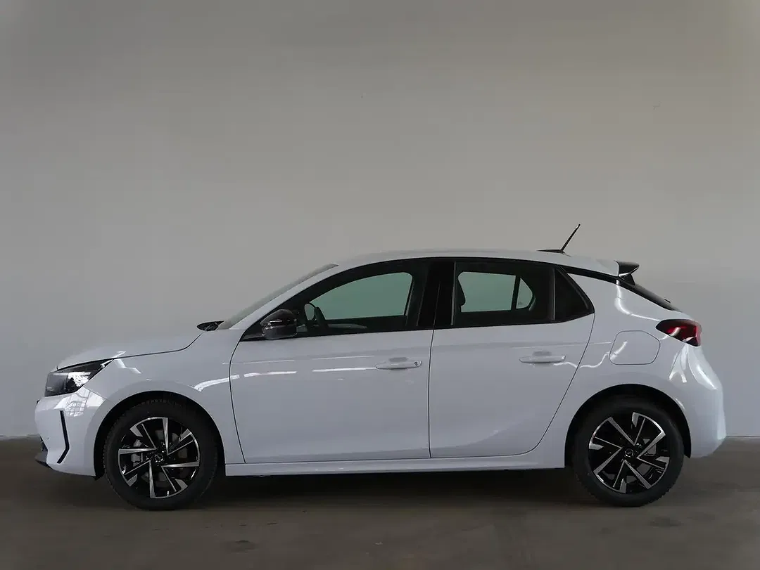 Opel Corsa - Thumbnail 3