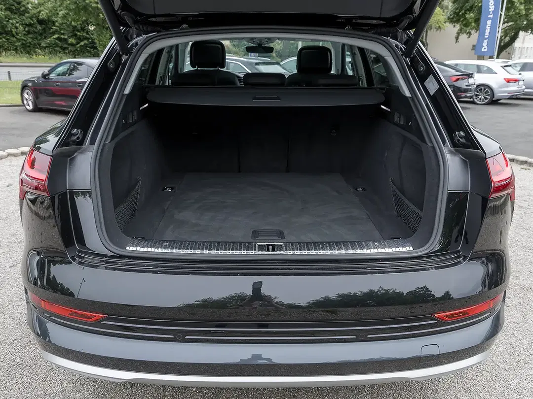 Audi e-tron - Thumbnail 15