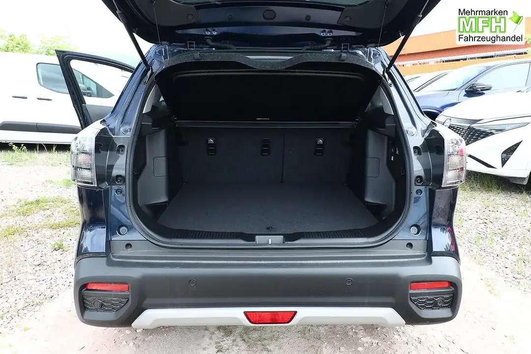 Suzuki S-Cross - Thumbnail 10