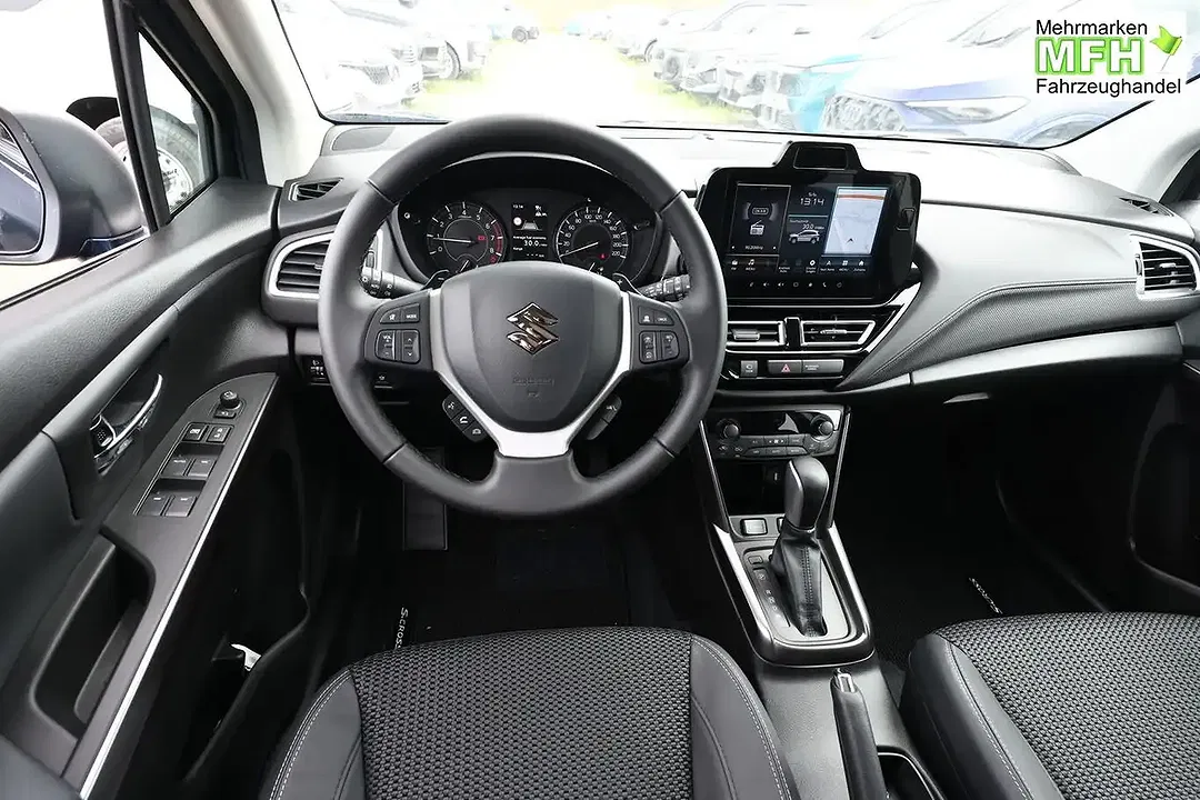 Suzuki S-Cross - Thumbnail 6