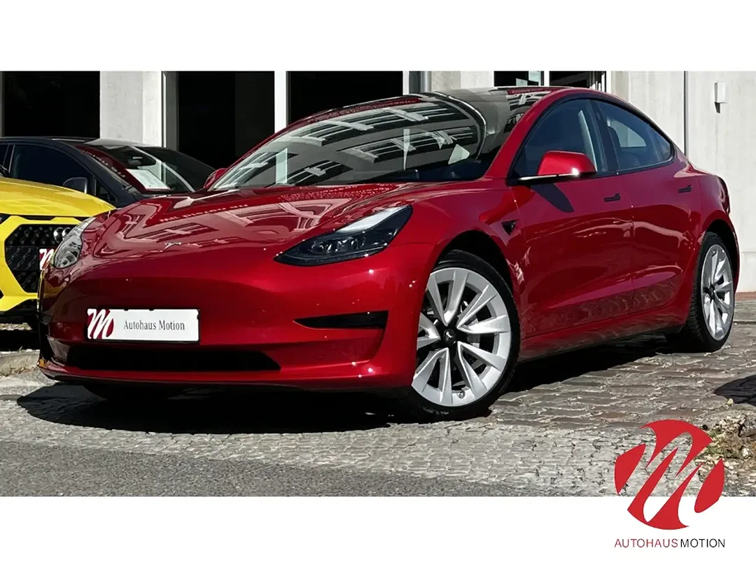 Tesla Model 3 - Afbeelding 1