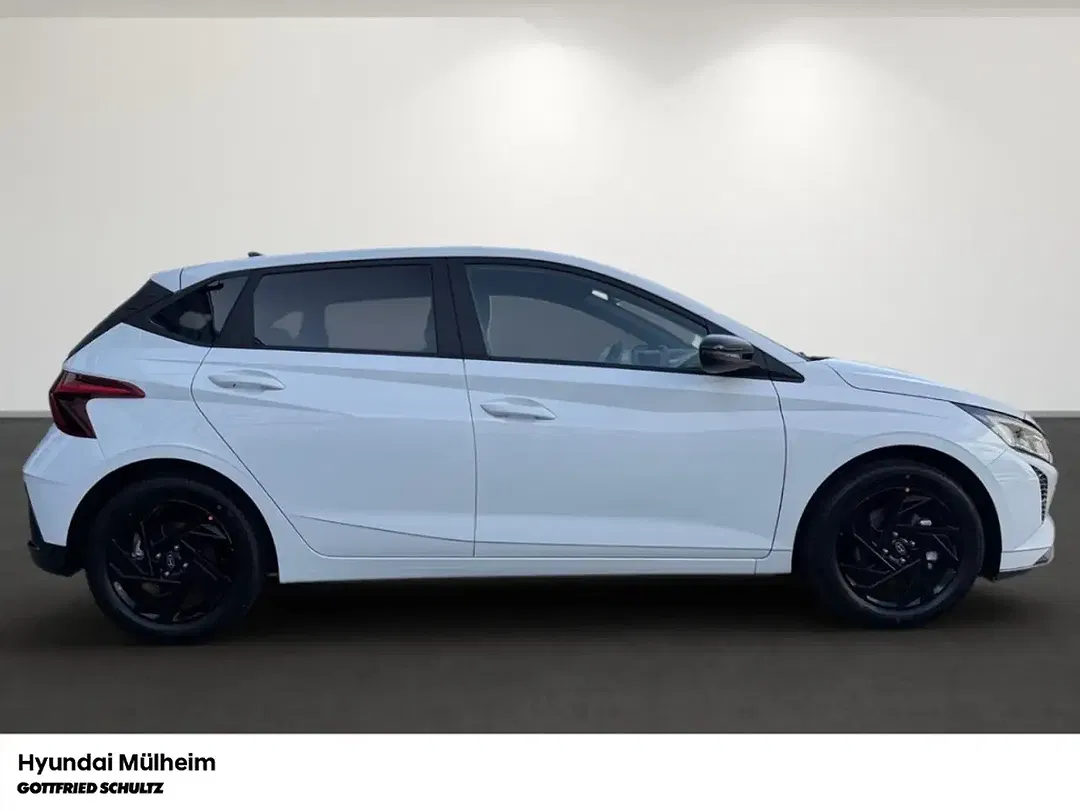 Hyundai i20 - Thumbnail 3