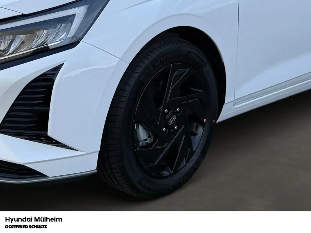 Hyundai i20 - Thumbnail 9