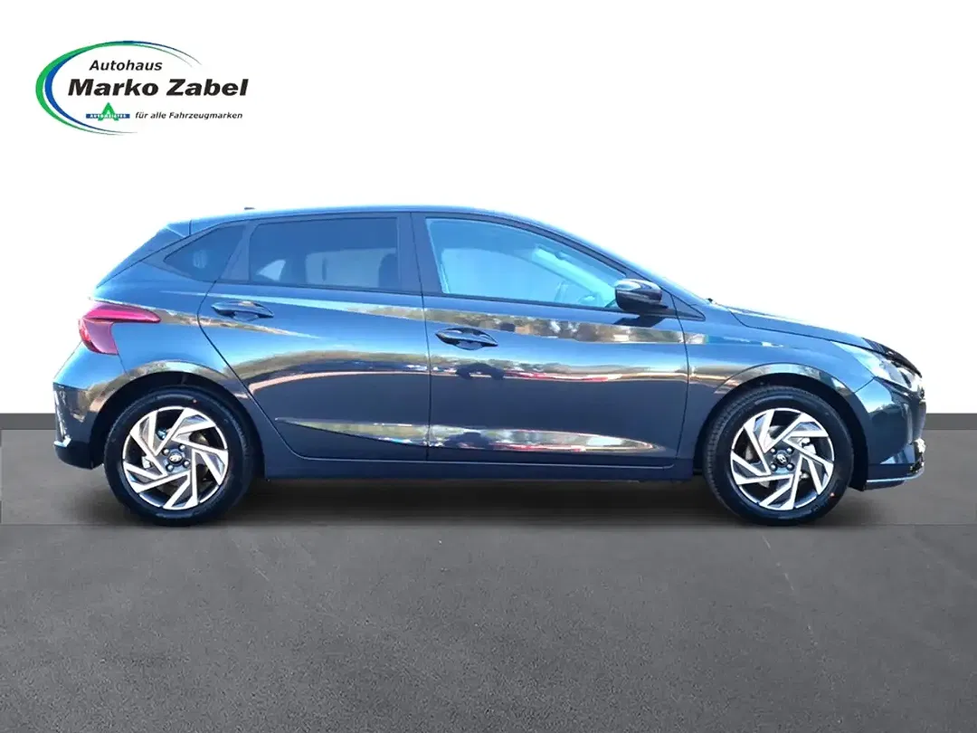 Hyundai i20 - Thumbnail 6