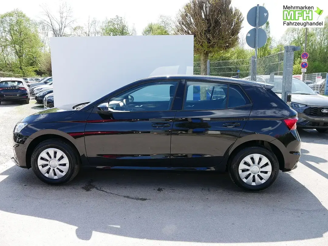 Skoda Fabia - Thumbnail 4