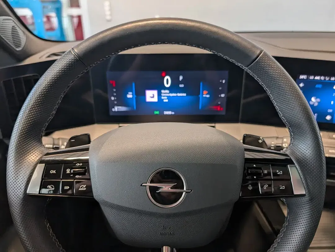 Opel Astra - Thumbnail 15