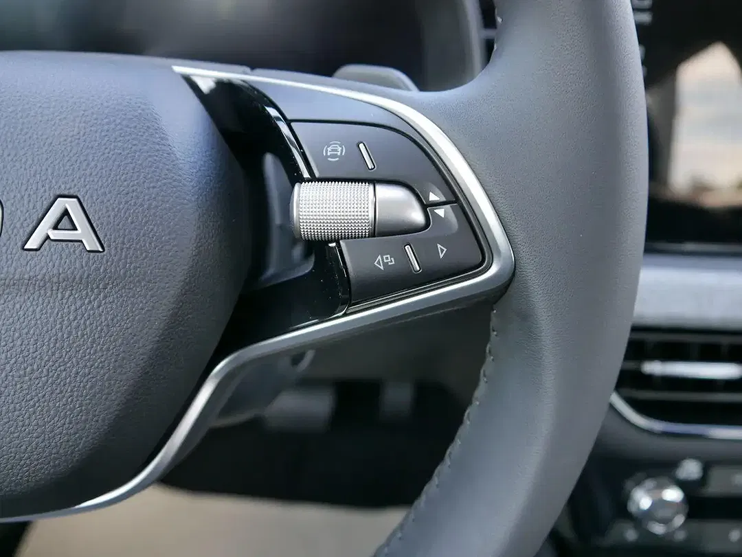 Skoda Scala - Thumbnail 13