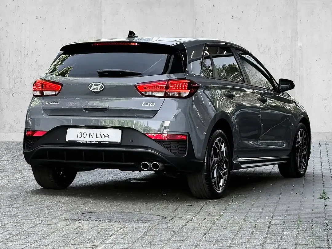 Hyundai i30 - Thumbnail 2