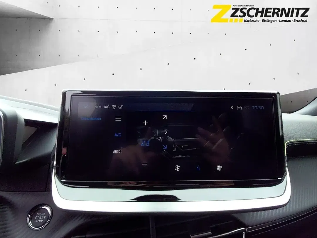 Peugeot 2008 - Thumbnail 10