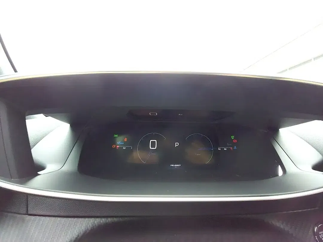 Peugeot 2008 - Thumbnail 14