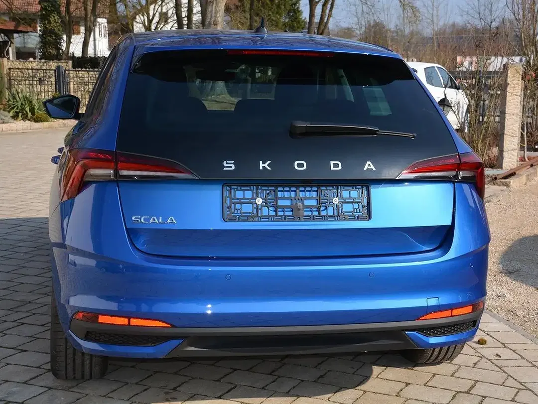 Skoda Scala - Thumbnail 4