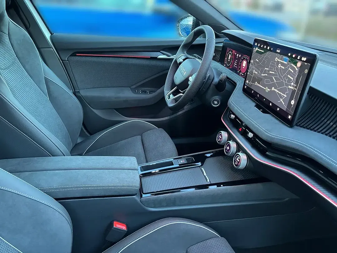 Skoda Superb - Thumbnail 6