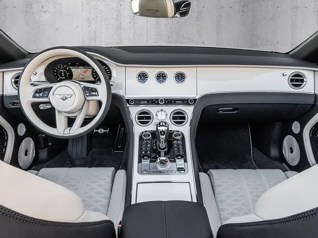 Bentley Continental GTC - Thumbnail 8