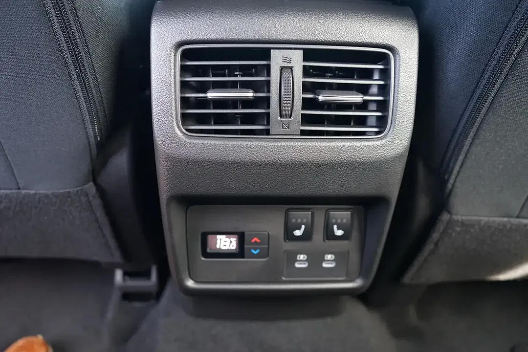 Nissan X-Trail - Thumbnail 12