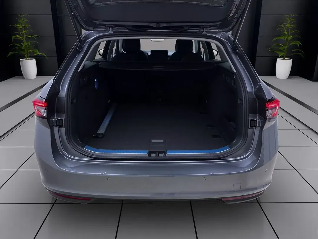 Skoda Superb - Thumbnail 5