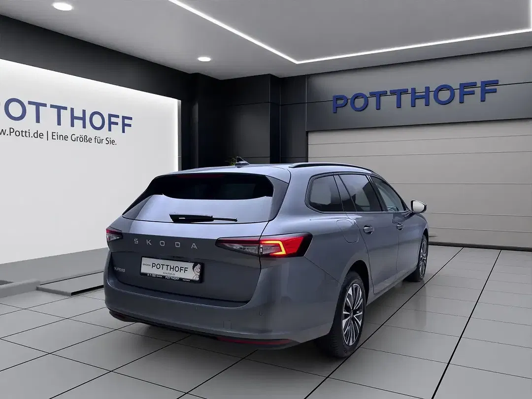 Skoda Superb - Thumbnail 6