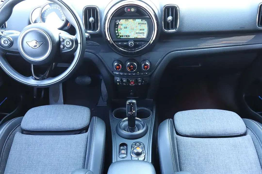 MINI Cooper Countryman - Thumbnail 12