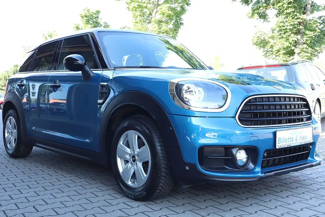 MINI Cooper Countryman - Thumbnail 4