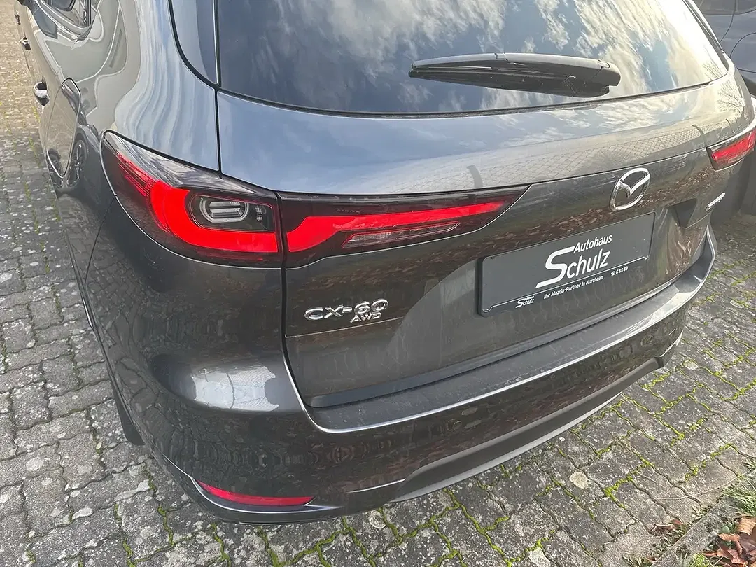 Mazda CX-60 - Thumbnail 3