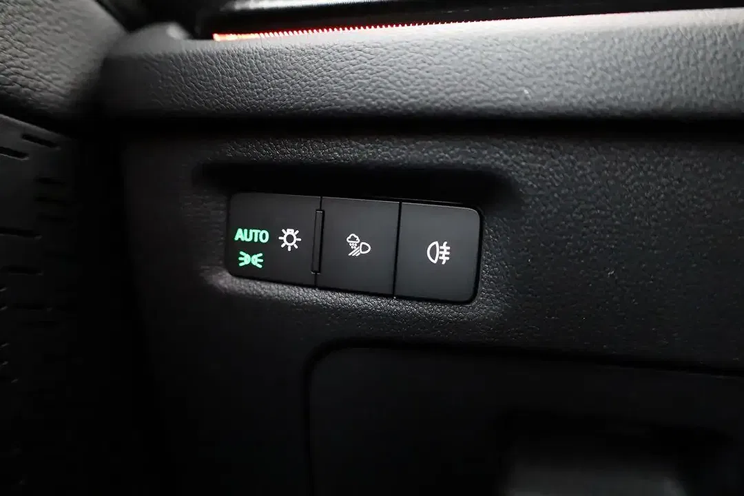 Skoda Octavia - Thumbnail 9