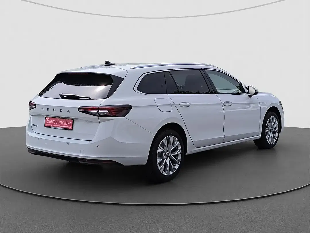 Skoda Superb - Thumbnail 10
