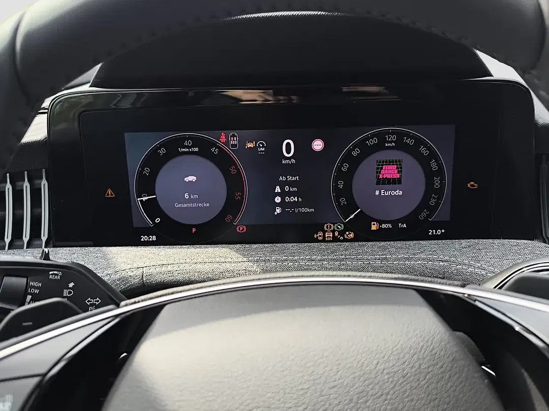Skoda Superb - Thumbnail 15