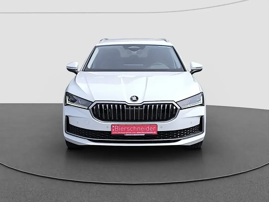 Skoda Superb - Thumbnail 5