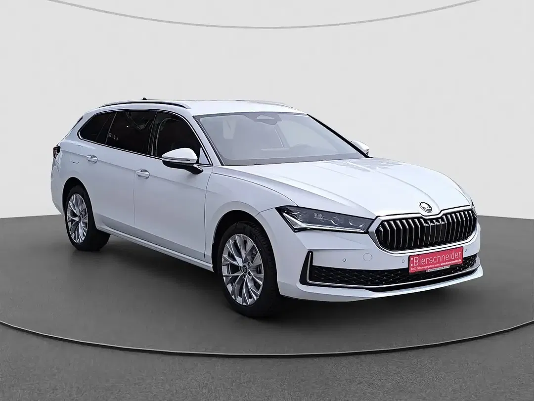 Skoda Superb - Thumbnail 6