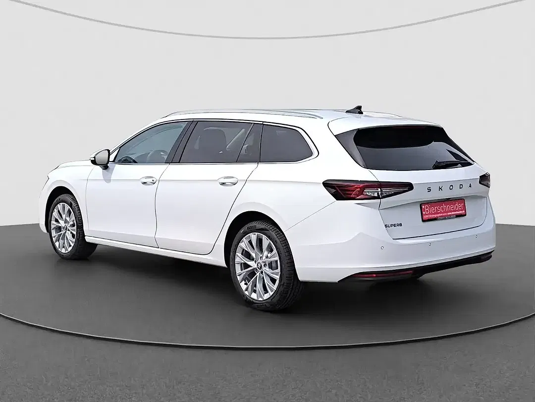 Skoda Superb - Thumbnail 8
