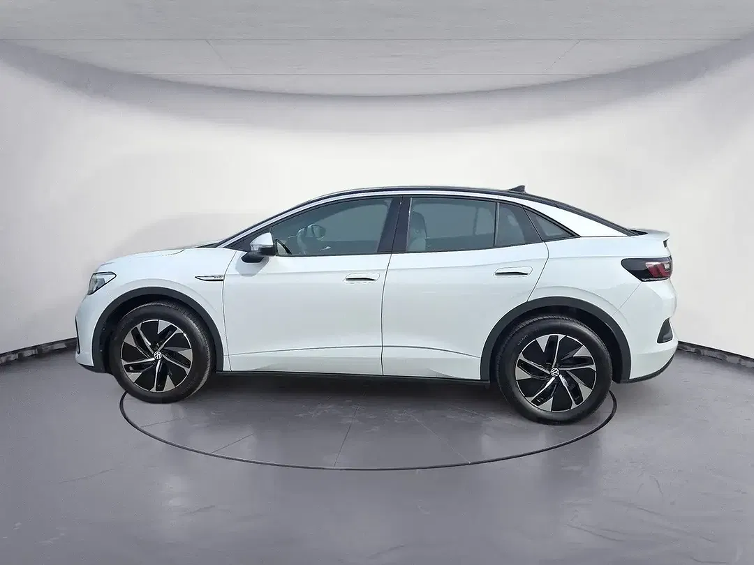 Volkswagen ID.5 - Thumbnail 2